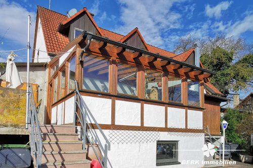 Haus mit Gastronomie in Eschau