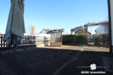 Terrasse - BERK Immobilien – Vermietete 3-Zimmer-Wohnung mit Stellplatz und Gartenanteil in Stockstadt
