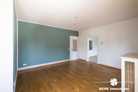 VERKAUFT – BERK Immobilien – geflegte 4- Zimmer Wohnung in Top Lage von Aschaffenburg - Wohnzimmer (115517)