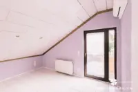 Klimatisiertes Schlafzimmer im DG
