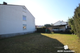 Baugrundstück - BERK Immobilien – Familienfreundliches Einfamilienhaus mit Baumöglichkeit zum weiteren REH