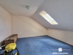 Zimmer I Dach - *RESERVIERT* BERK Immobilien – Fernblick vom Feinsten: charmantes ZFH in Johannesberg