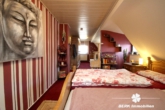 Schlafzimmer - BERK Immobilien – Wohnhaus mit Herz: Gemütlichkeit und Scheune auf großem Grundstück