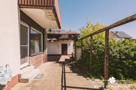 BERK Immobilien – charmantes Doppelhaus mit sonnigem Grundstück im Strietwald mit Erweiterungspotenzial - Terrasse (127269)