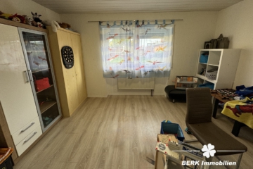 BERK Immobilien – Ihr neues Zuhause mit viel Platz und Potenzial in Erlenbach am Main - Kinderzimmer (106540)
