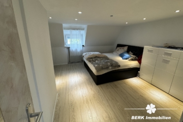 BERK Immobilien – Ihr neues Zuhause mit viel Platz und Potenzial in Erlenbach am Main - Schlafzimmer (106542)