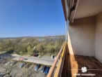 Aussicht Balkon - BERK Immobilien – modernisierte 4-Zimmer-Whg mit Aussicht & optionalem eigenen Gartengrundstück