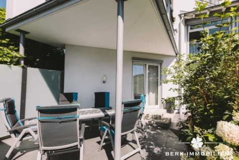 BERK Immobilien – Großzügiges Einfamilienhaus mit Wintergarten, Weitblick und vielseitigem Raumangebot - Terrasse (126659)