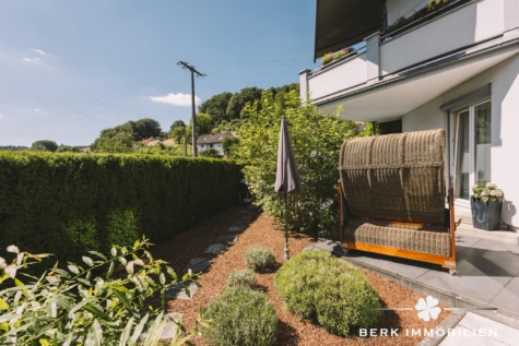 BERK Immobilien – Großzügiges Einfamilienhaus mit Wintergarten, Weitblick und vielseitigem Raumangebot - Terrasse (126678)