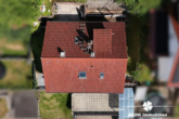 Ansicht von oben - BERK Immobilien – Wohnen und vermieten am ruhigen Waldrand in Leidersbach – Kapitalanlage möglich