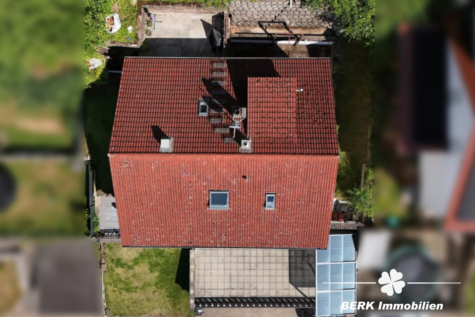 BERK Immobilien – Wohnen und vermieten am ruhigen Waldrand in Leidersbach – Kapitalanlage möglich - Ansicht von oben (123281)