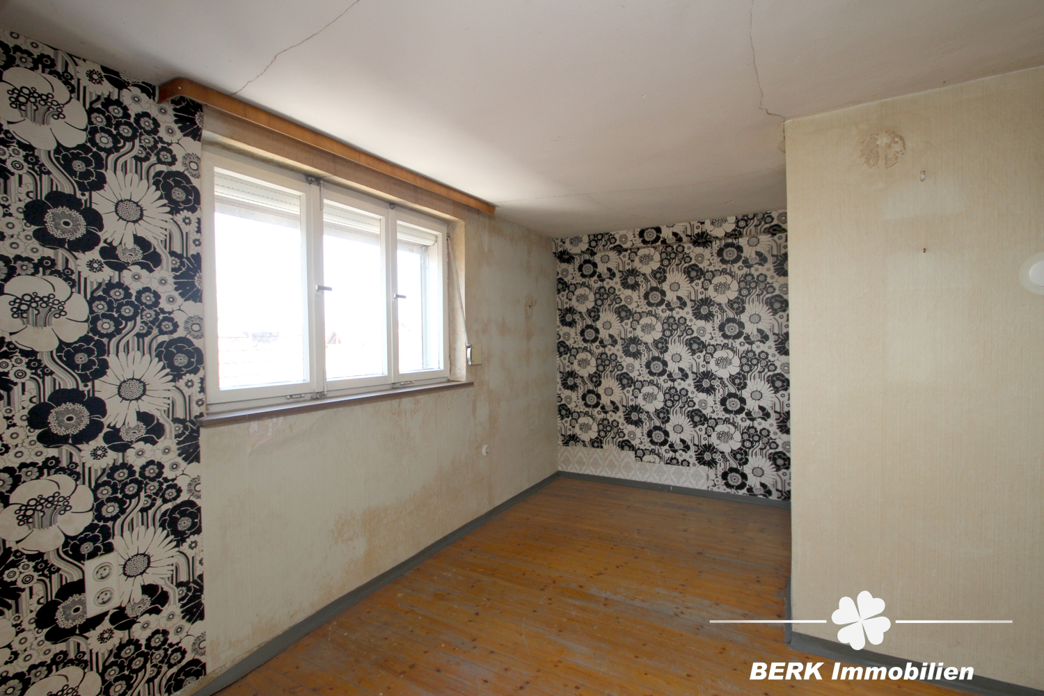 Schlafzimmer DG