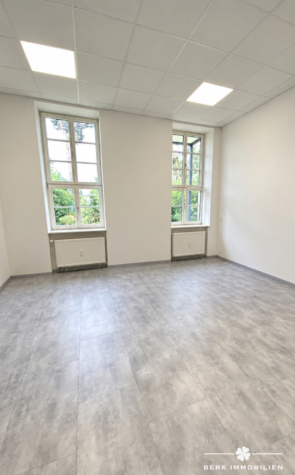 BERK Immobilien – Repräsentative & moderne Büro- oder Praxisfläche in historischem Ambiente - Büro 1 (129419)