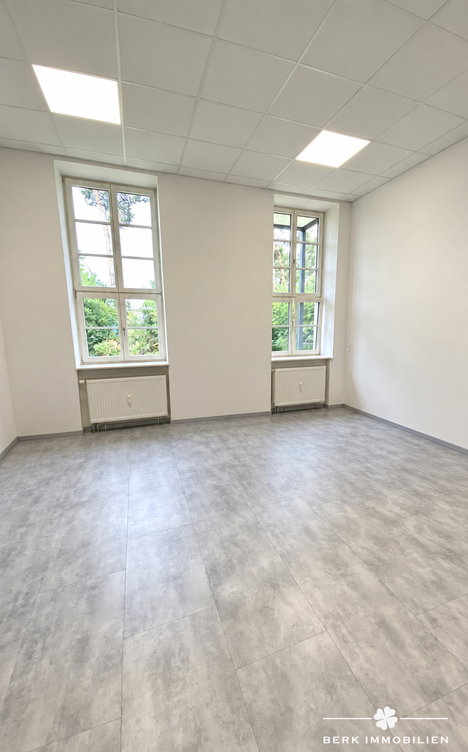 Büro 1