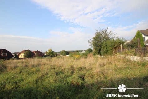 BERK Immobilien – Traumgrundstück in ruhiger Wohnlage von Altenstadt – auch bebaubar mit zwei DHH - Grundstück (114960)