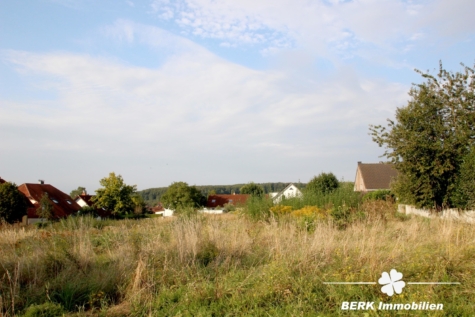 BERK Immobilien – Traumgrundstück in ruhiger Wohnlage von Altenstadt – auch bebaubar mit zwei DHH - Grundstück (114964)