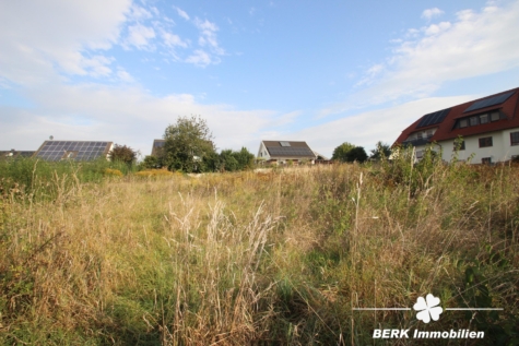 BERK Immobilien – Traumgrundstück in ruhiger Wohnlage von Altenstadt – auch bebaubar mit zwei DHH - Grundstück (114963)