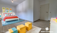 KI-generiertes Beispielfoto Kinderzimmer - BERK Immobilien – lichtdurchflutete 3-Zimmer Wohnung in zentraler Lage von Mainaschaff