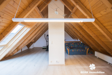 RESERVIERT – BERK Immobilien – Gemütliche Doppelhaushälfte in ruhiger Lage von Kleinwallstadt - ausgebauter Spitzboden (106325)