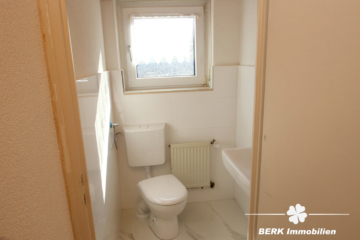 BERK Immobilien – Erstbezug nach Renovierung – Eine Wohnung für Paare die das Besondere lieben - Gäste WC (106111)