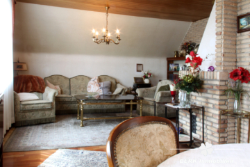 VERKAUFT – BERK Immobilien – Siedlungshaus mit Anbau und großem Garten in Hainburg zu verkaufen - BERK Immobilien - WOhnzimmer OG (104784)