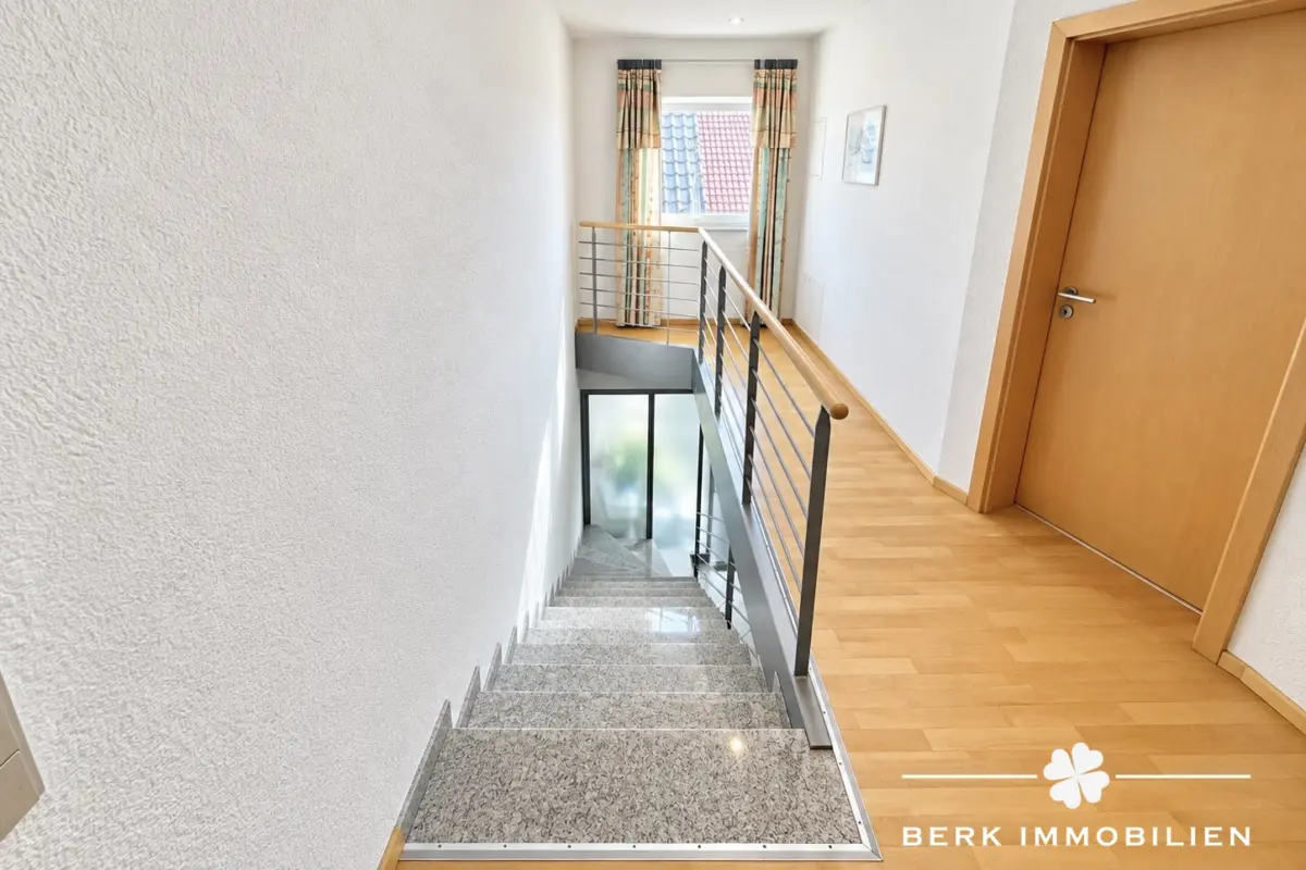 Treppenaufgang DG