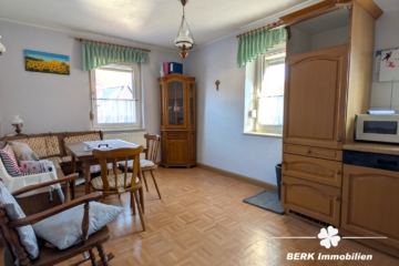 BERK Immobilien – Historisches Gebäude mit Gastgewerbe und Wohnung in Leidersbach - Küche OG (110586)