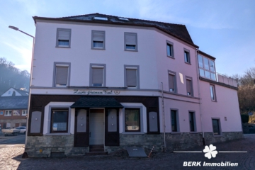 BERK Immobilien – Historisches Gebäude mit Gastgewerbe und Wohnung in Leidersbach - Außen (110578)