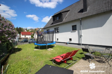 BERK Immobilien – Top gepflegtes ZFH mit gemütlichem Garten in schöner Lage von Laufach - Garten (105853)