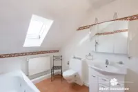 Badezimmer 2.OG
