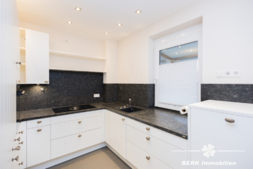 BERK Immobilien – Barrierearme 3-Zimmer-Wohnung mit TG-Stellplatz in zentraler Lage - Küche (108879)