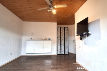 RESERVIERT – Gemütliches Wohnhaus mit Charme in Klingenberg/Röllfeld - Schlafraum (107038)