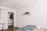 Schlafzimmer ELW KG - BERK Immobilien – charmante Stilaltbau-Villa mit 3,5 Einheiten in top Lage von HU, direkt an der Kinzig