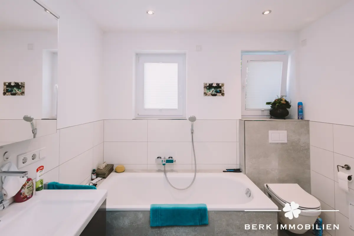 Badezimmer EG rechts