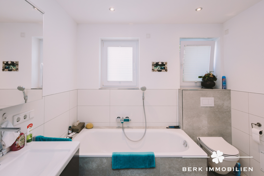 Badezimmer EG rechts