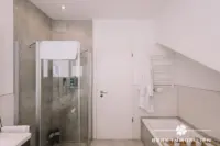 Bad DG