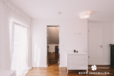 Schlafzimmer Zugang Ankleide/Abstell DG