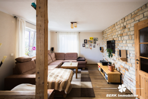 *VERKAUFT* BERK Immobilien – charmantes & liebevoll renoviertes EFH zentral in Johannesberg - Wohnbereich (115328)