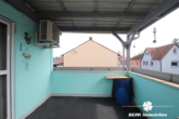überdachter Balkon (2) (Copy) - BERK Immobilien – Kompakt, charmant, einladend – Einfamilienhaus zum Wohlfühlen
