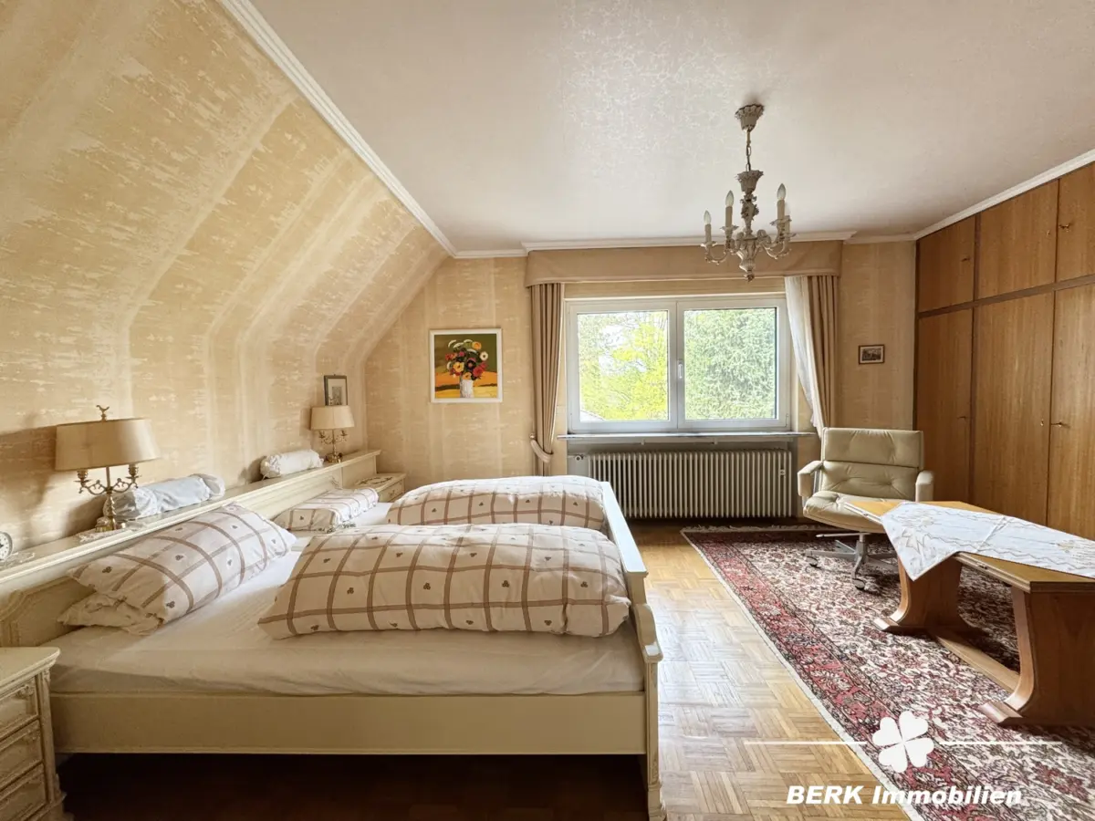 Schlafzimmer 2