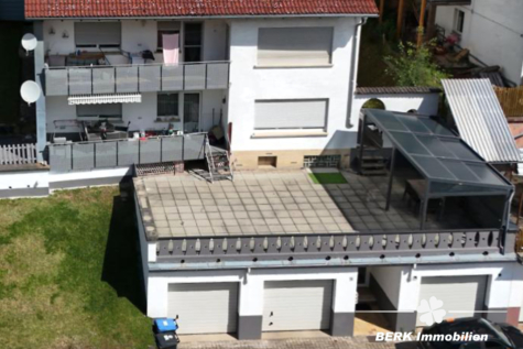 BERK Immobilien – Vermietetes Dreifamilienhaus als Kapitalanlage in Leidersbach - Aussenansicht (116155)