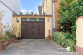 Garage u. Stellplatz