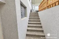 Aufgang aus Keller zur Werkstatt