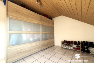 BERK Immobilien – gepflegte und gut geschnittene 4-Zimmer-ETW in bester Lage von Kleinostheim - Kinderzimmer (107923)