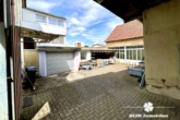 Innenhof - BERK Immobilien – Vielseitiges Mehrfamilienhaus mit Potenzial in Laudenbach