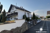 Hausansicht - BERK Immobilien – Erstbezug nach Renovierung – 5 Zi.Whg. mit großem Balkon