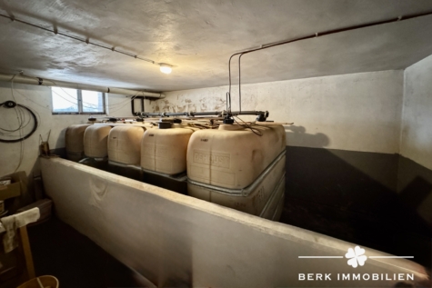 BERK Immobilien – Attraktives Zweifamilienhaus mit zusätzlichem Potenzial im Dachgeschoss - Heiztank (127344)