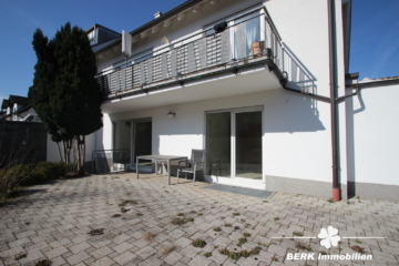 BERK Immobilien – Ihr Zweifamilienhaus – modern, großzügig & voller Möglichkeiten! - Terrasse (106869)