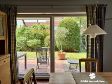 RESERVIERT – BERK Immobilien – Doppelhaushälfte mit Einliegerwohnung in ruhiger, familienfreundlicher Lage - Zutritt Terrasse (104881)