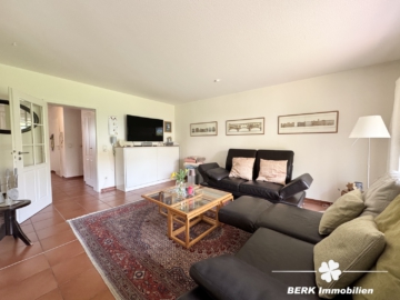 RESERVIERT – BERK Immobilien – Doppelhaushälfte mit Einliegerwohnung in ruhiger, familienfreundlicher Lage - Wohnen EG (104877)